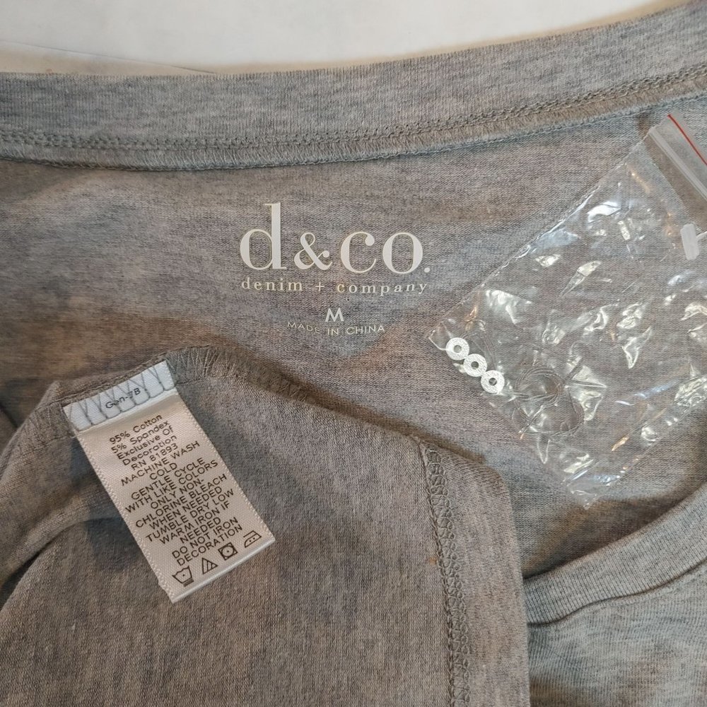 D & Co Denim and Company Gray Longsleeve Shirt Size M - Picture 5 of 5